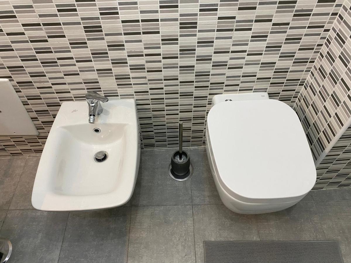 B&B Historic Center Apartments Napoli Eksteriør bilde